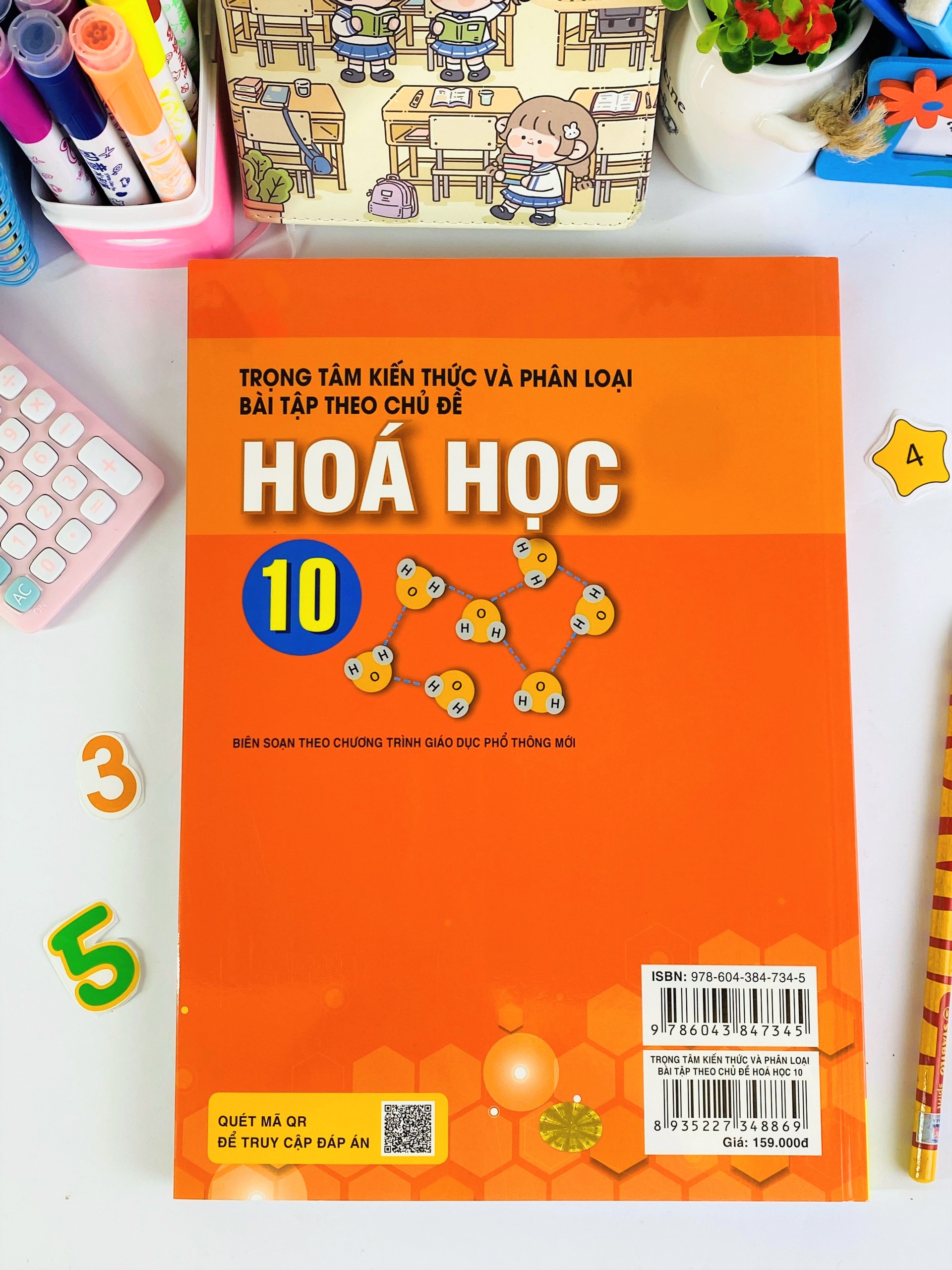 Sách - Trọng Tâm Kiến Thức Và Phân Loại Bài Tập Theo Chủ Đề Hóa Học 10 - Biên soạn theo chương trình GDPT mới - ndbooks