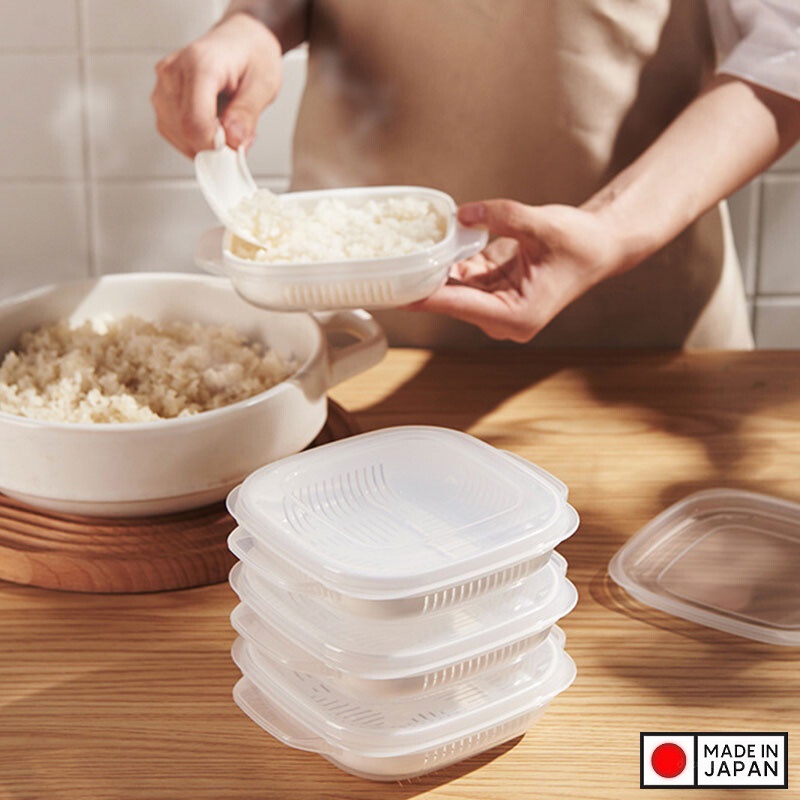 Hộp hấp thực phẩm dùng trong lò vi sóng Plump Pack A 340ml - Made in Japan