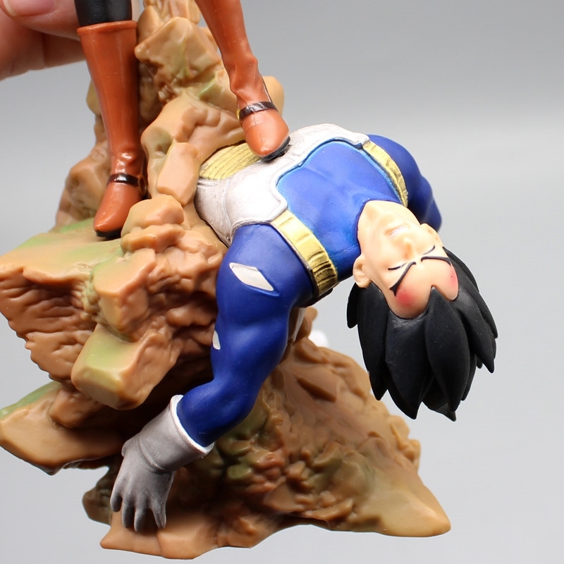 Mô hình IOS18 bón hành cho Vegeta