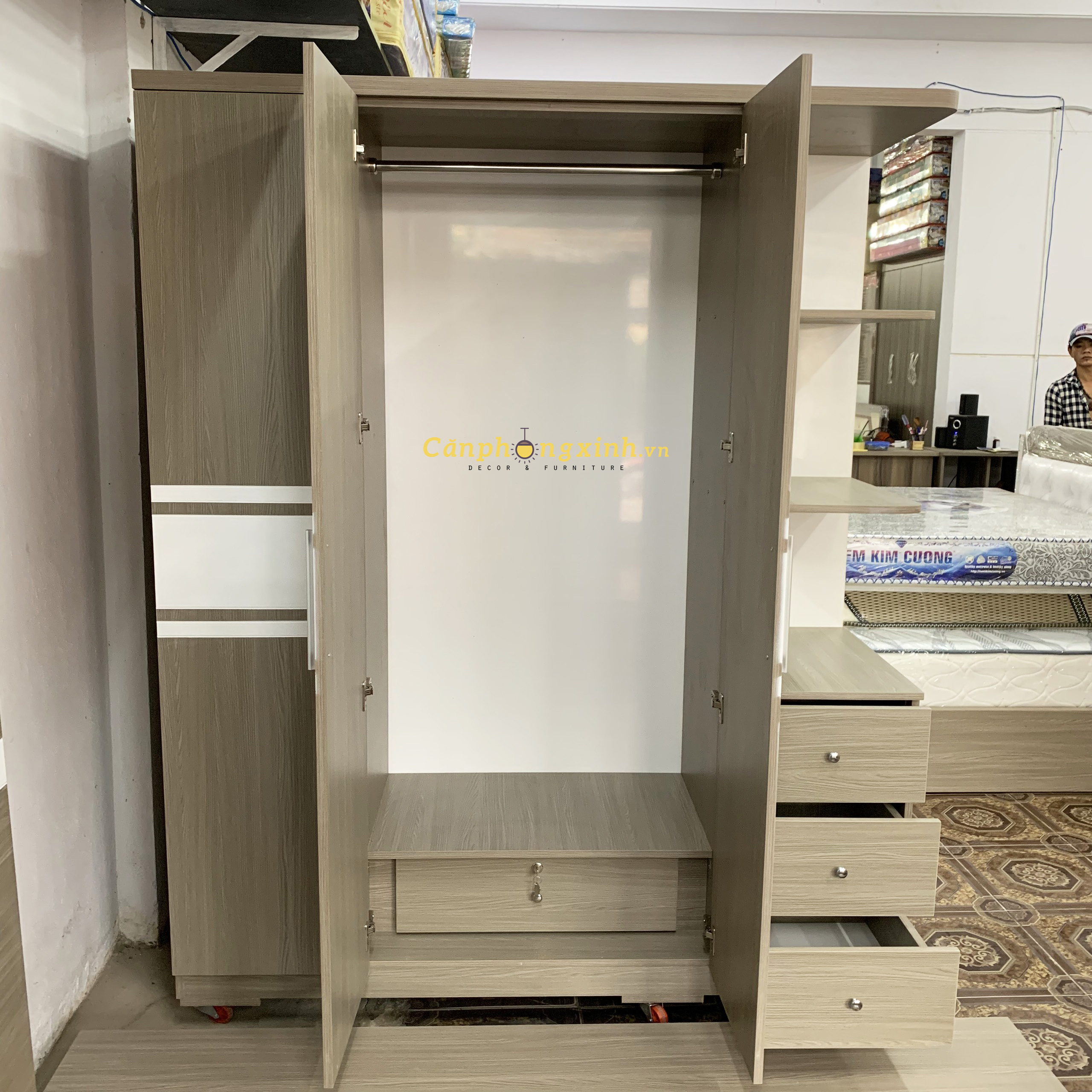 Tủ áo 3 cánh có kệ hộc gỗ MDF CPX-T11