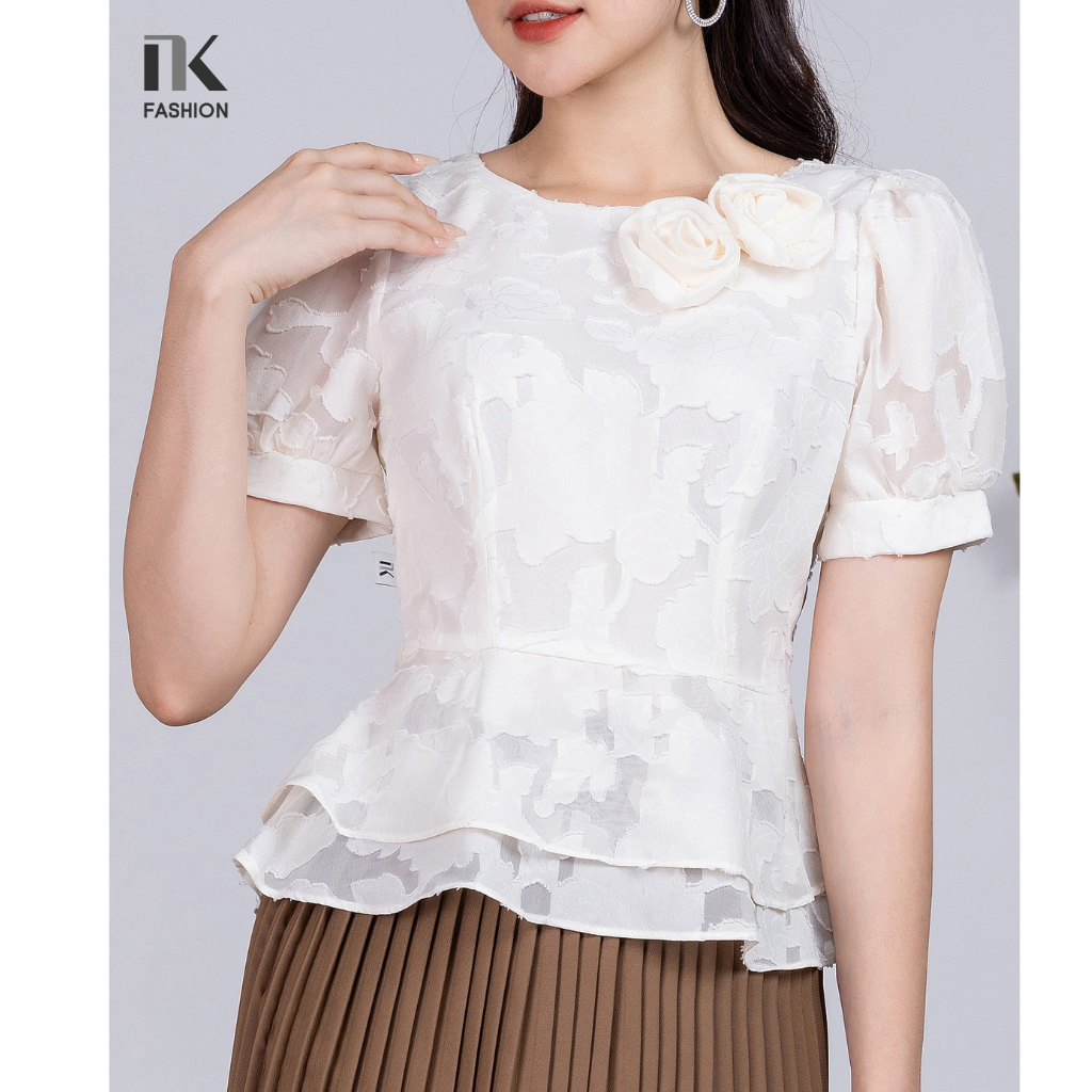 Áo Sơ Mi Nữ Công Sở NK FASHION Dáng Peplum Cổ Đính Hoa, Tay Cộc, Họa Tiết Voan Nổi, Vải Hàn Cao Cấp, Mát Thấm Hút Mồ Hôi Tốt NKSM2205007