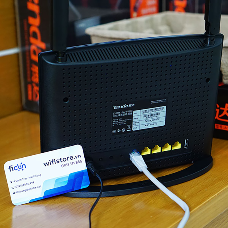 Router Wi-Fi Tenda AC9 xuyên tường cực mạnh, 4 cổng LAN, kết nối 30 thiết bị, băng tần kép