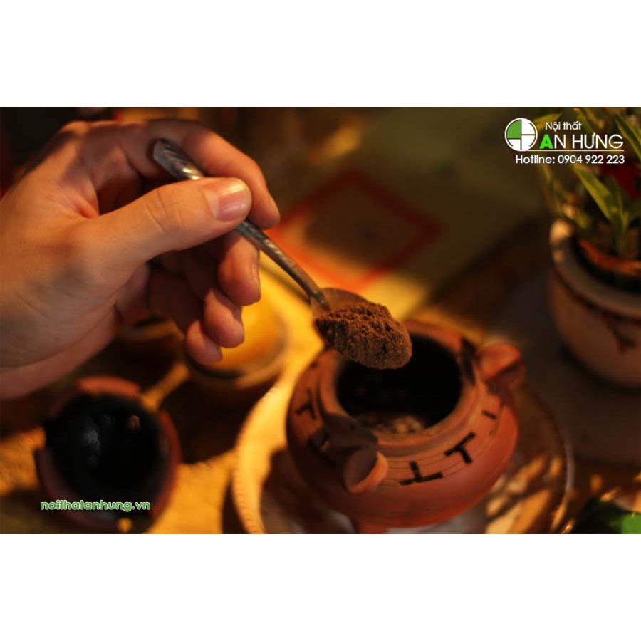 Cây giống Trầm Hương .