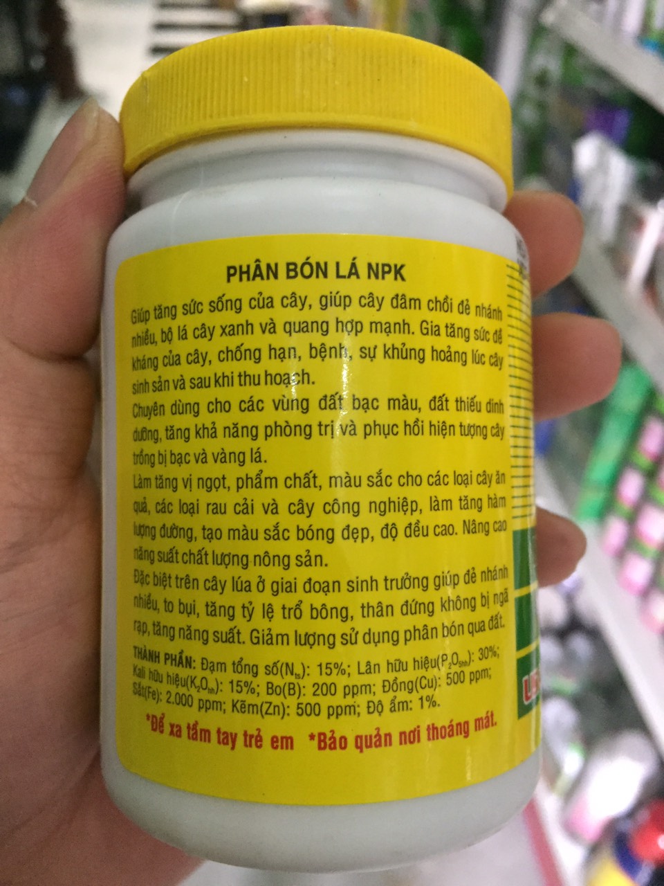 Phân bón lá cao cấp Growmore 15-30-15 + TE - 100g