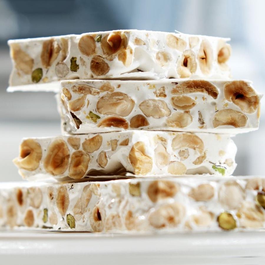 Bánh Nougat - Kẹo Hạnh Phúc Oki Oki Vị Sữa, Ngọt Nhẹ Tự Nhiên Mềm Dẻo Thơm Ngon (114g/Hộp)