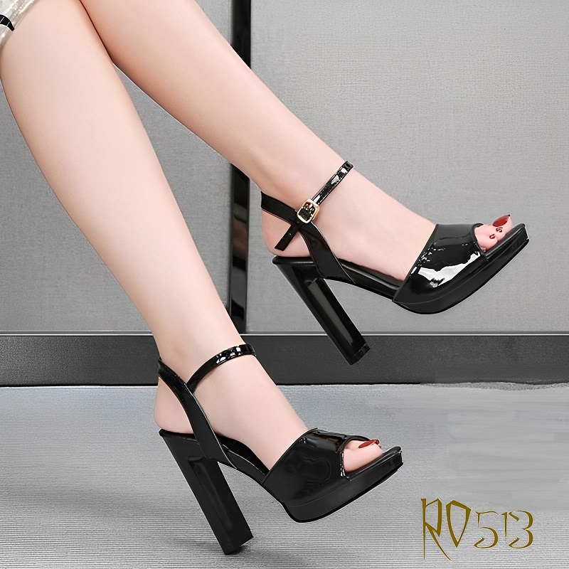 Giày sandal nữ cao gót 8 phân hàng hiệu rosata đẹp hai màu đen bạc ro513