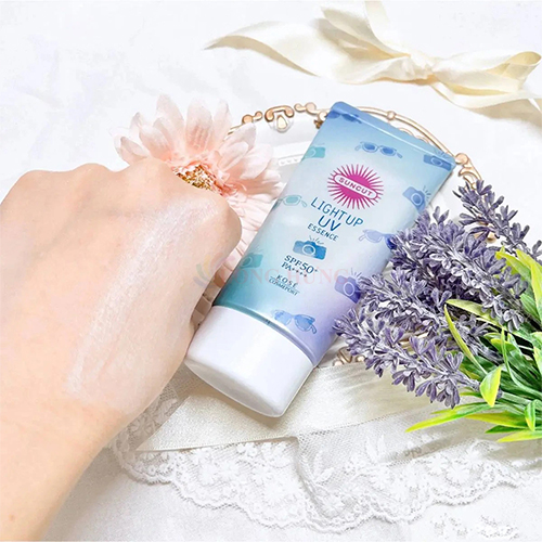 Kem chống nắng nâng tone Kosé Suncut Tone Up UV Essence Pink Flamingo SPF50+ PA++++ giúp bảo vệ da (80g) - Hàng chính hãng