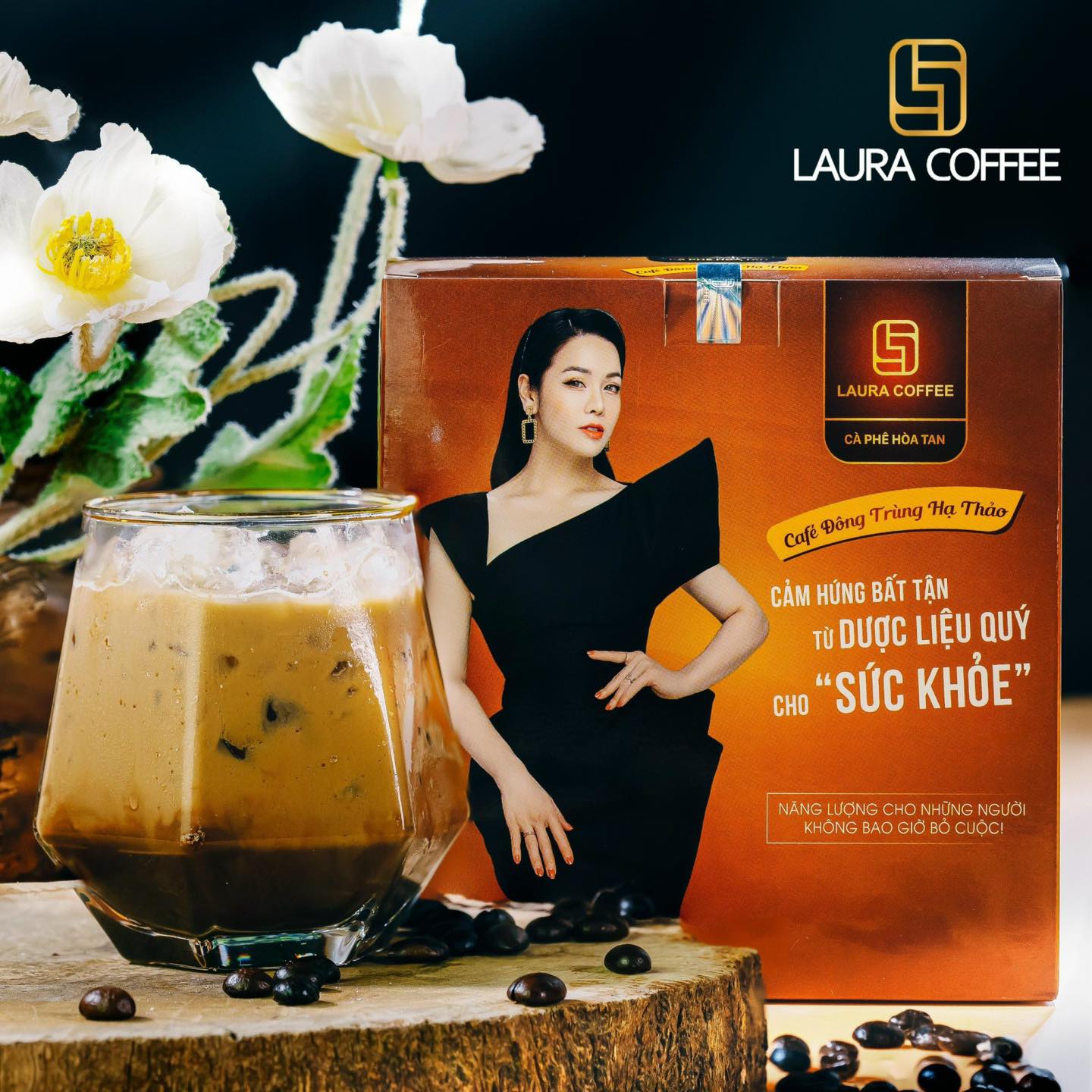 Cà phê hòa tan cao cấp Laura Coffee Nhật Kim Anh hộp 10 gói