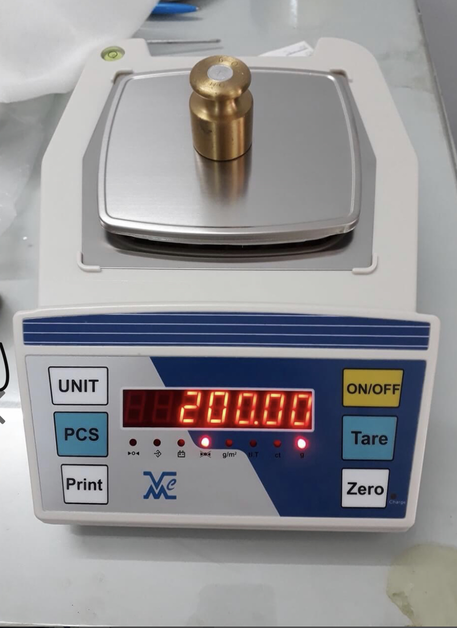 Cân Điện Tử FHB 300 g 0.01 g