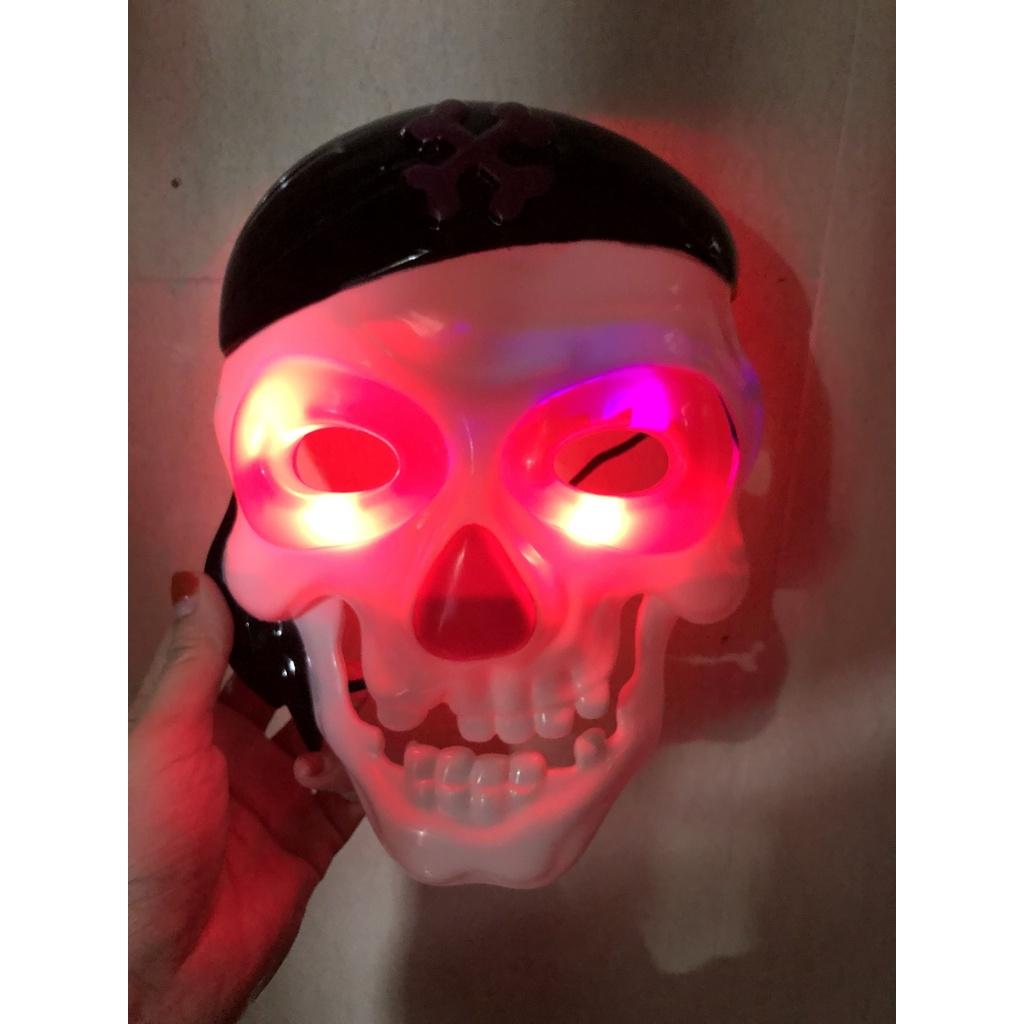 Mặt Nạ Hóa Trang Nhân Vật Ma cướp biển có đèn phát sáng cho bé chơi Halloween