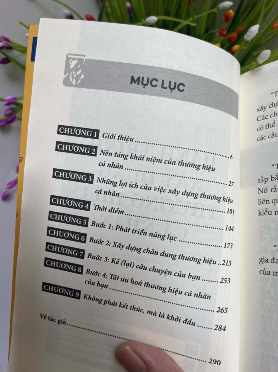 HÀNH TRÌNH XÂY DỰNG THƯƠNG HIỆU CÁ NHÂN - Yasser Mattar – Mai Thị Lựu dịch - Bizbooks - NXB Hồng Đức