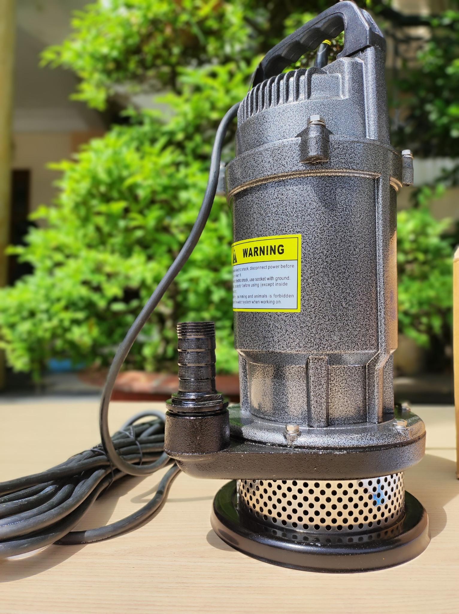MÁY BƠM CHÌM (NƯỚC SẠCH) 750W KINGPUMP KP-1.5-0.75 - HÀNG CHÍNH HÃNG