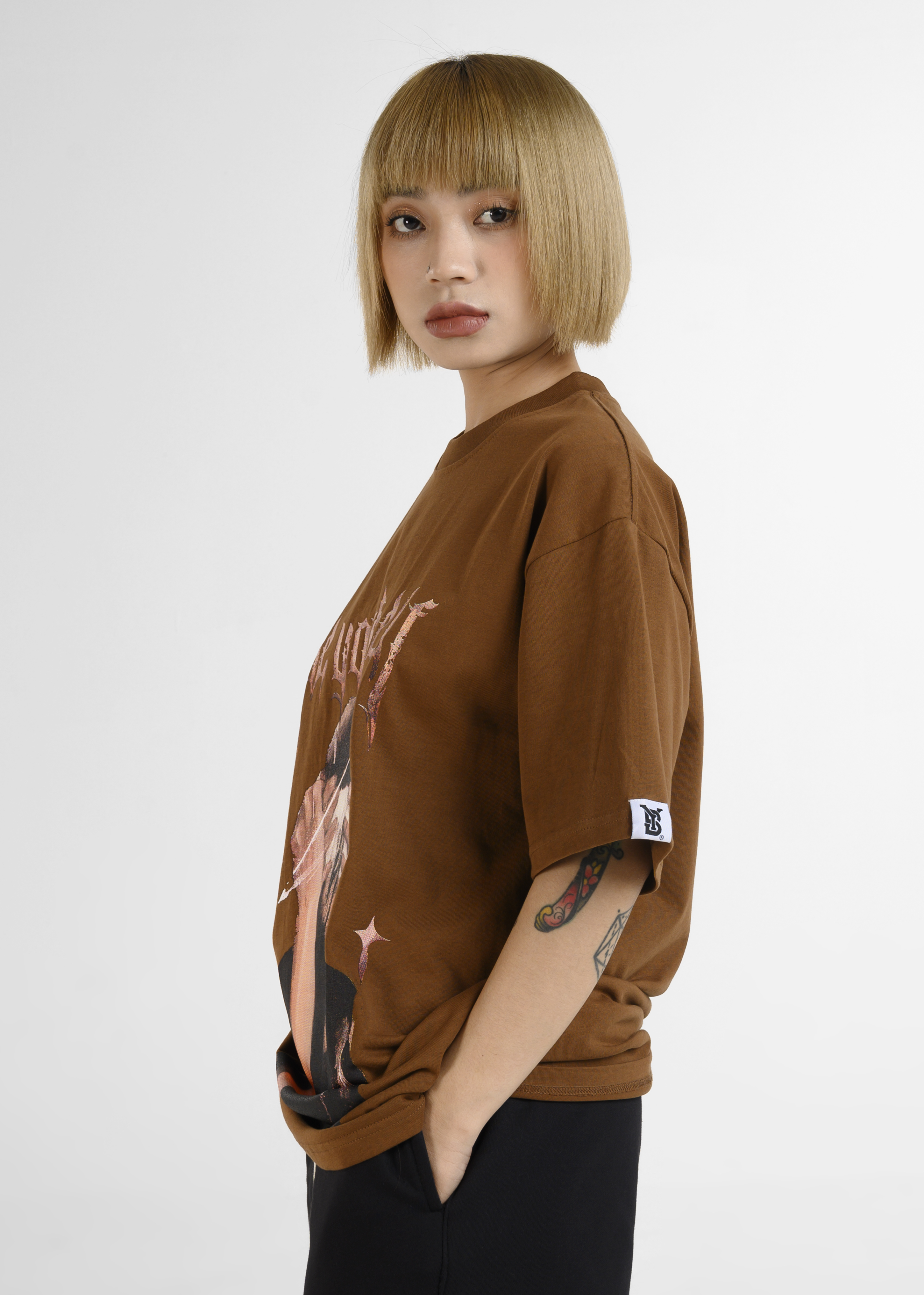 Áo thun unisex Local Brand BYS - TSHIRT HURT IN LOVE