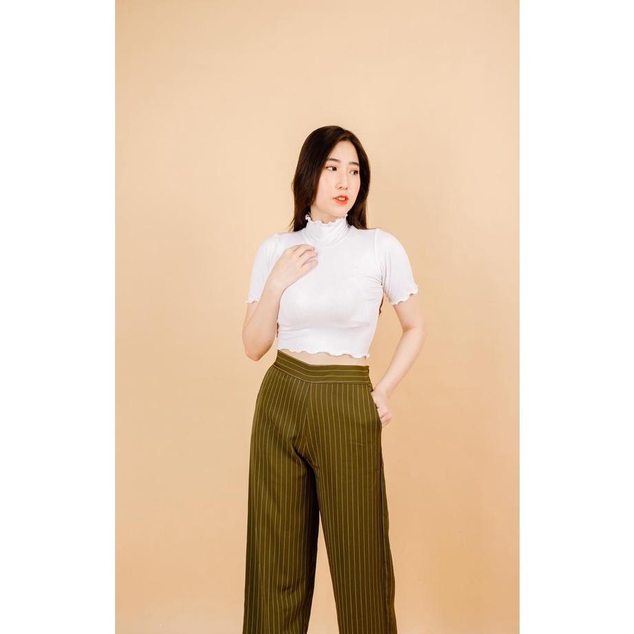 Áo Croptop Tay Ngắn Cổ Lọ Viền