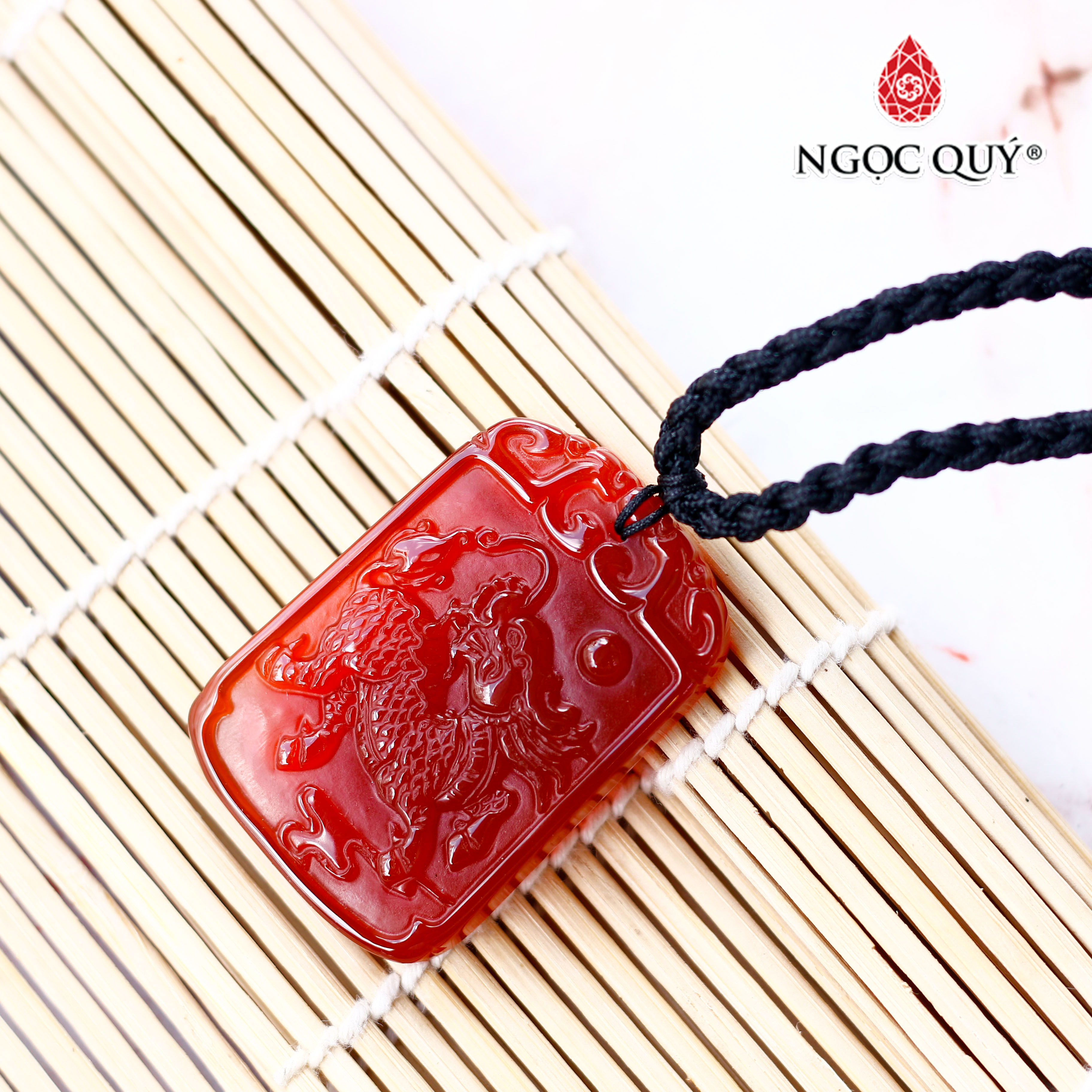 Mặt dây chuyền kỳ lân đá mã não đỏ - Ngọc Quý Gemstones