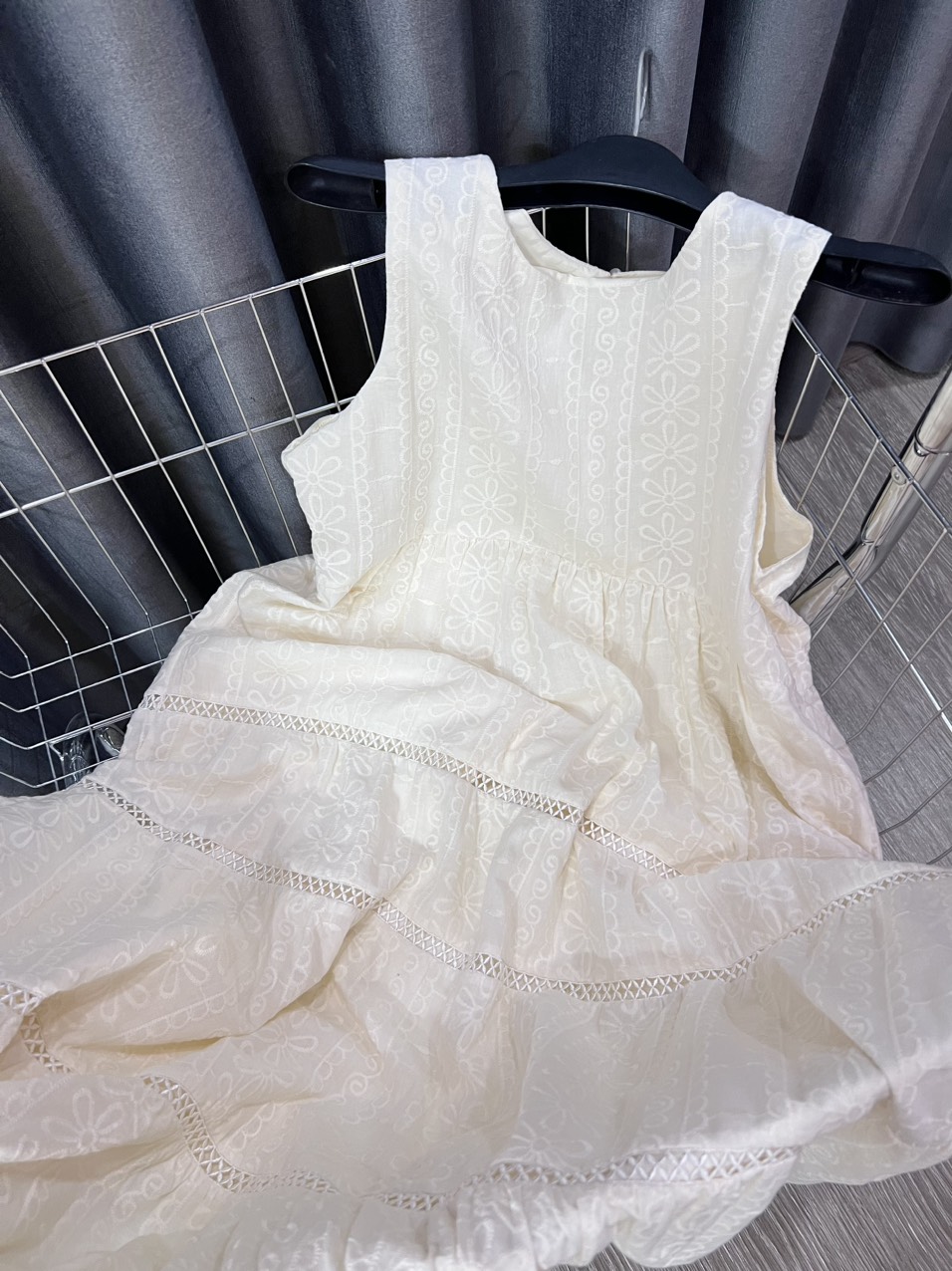 Váy Bầu Sát Nách Mùa Hè Azuno V84 Chất Liệu Cotton Ren May 2 Lớp Cao Cấp