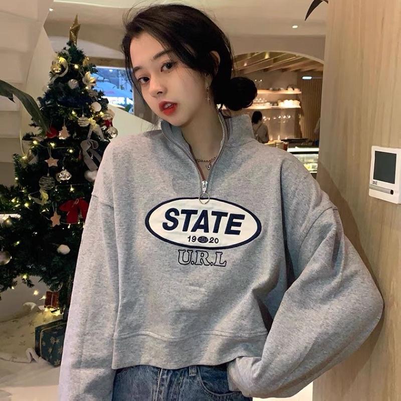 Áo Polo Cao Cổ Khoá Kéo Dáng Ngắn Tay Bồng Thêu Chữ STATE Vải Mềm Mịn Đẹp SWEATER