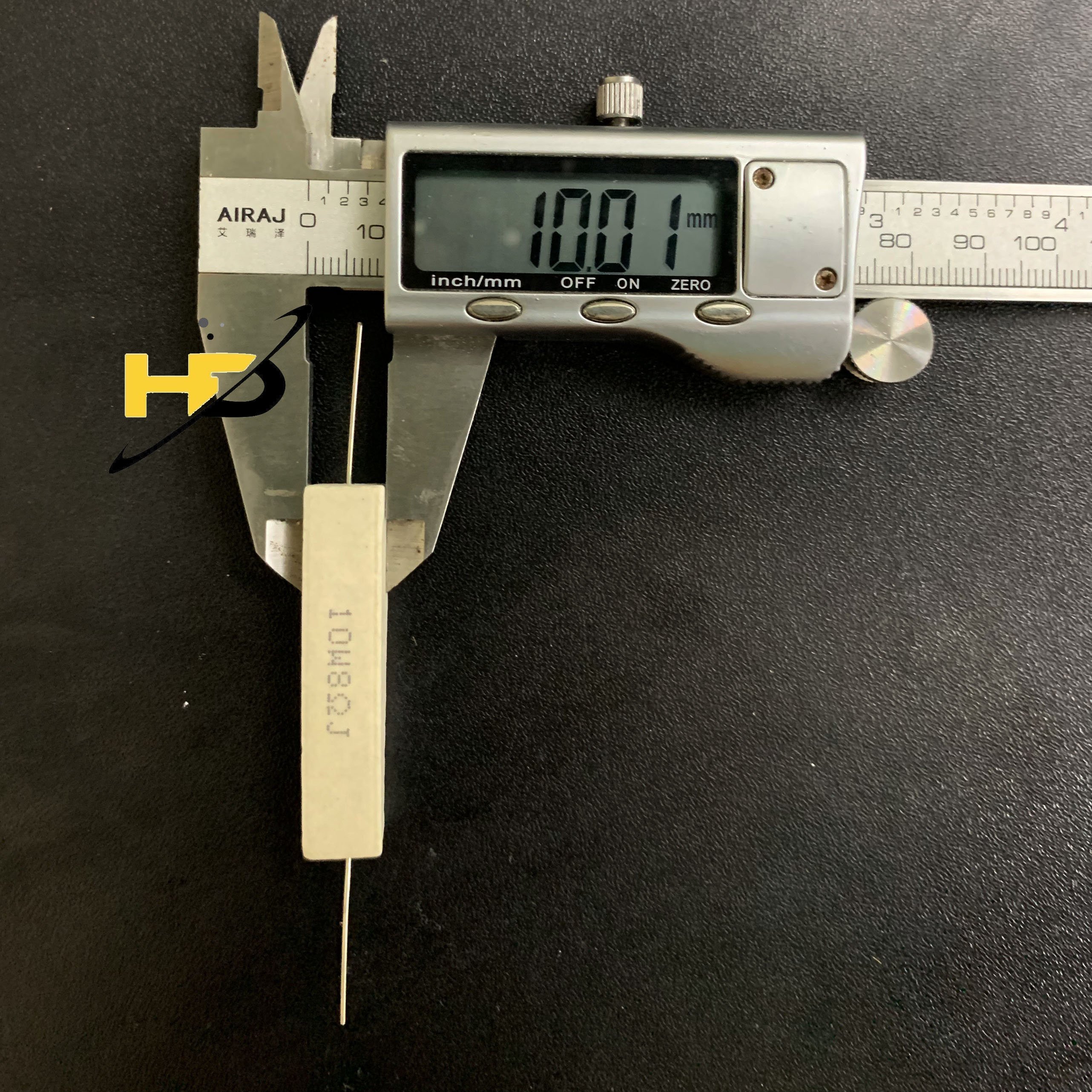 Trở Sứ 10W 8R Điện Trở Công Suất 8 Ohm 10W