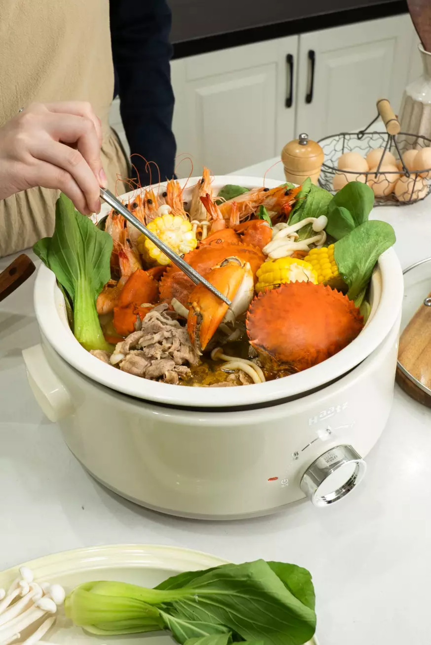 (NEW MODEL) Nồi Lẩu Điện Đa Năng 5L Haatz HEH508 Nấu Lẩu Xào Rán, Lòng Gốm Chống Dính Tháo Rời - Hàng Chính Hãng