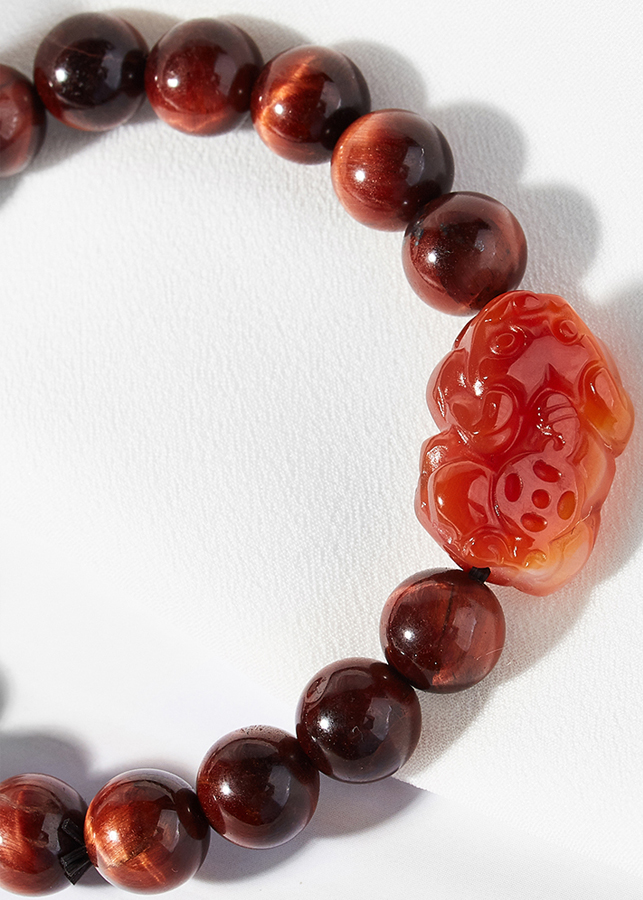 Vòng tay đá thạch anh mắt hổ nâu đỏ phối tý hưu đá mã não đỏ Ngọc Quý Gemstone