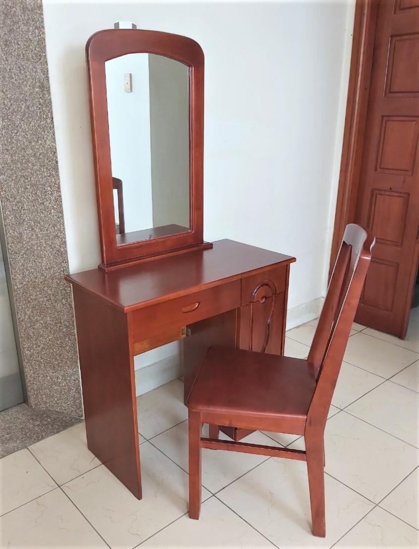 Bàn Phấn Gỗ, Bàn Trang Điểm Gỗ Cao Su Trang Nhã - Hàng VN Xuất Khẩu