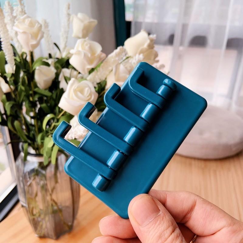 Móc dán 4 nhánh treo tường đa năng