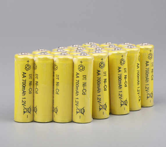 Pin sạc 1.2v 700mah AA đồ chơi xe điều khiển sạc lại