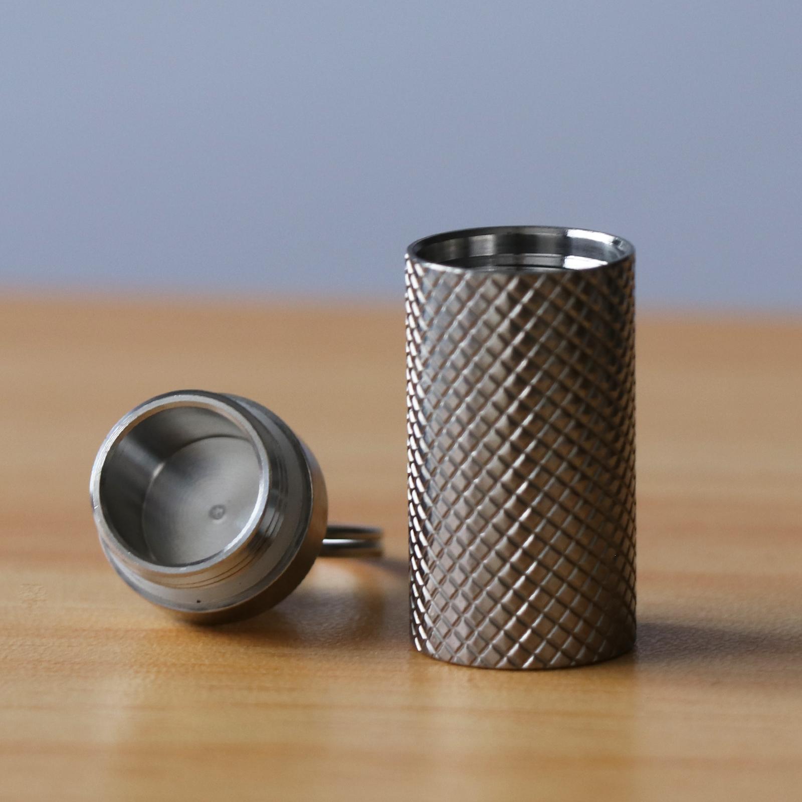 2x Outdoor Portable First Aid Container Waterproof  Box Capsule Keychain