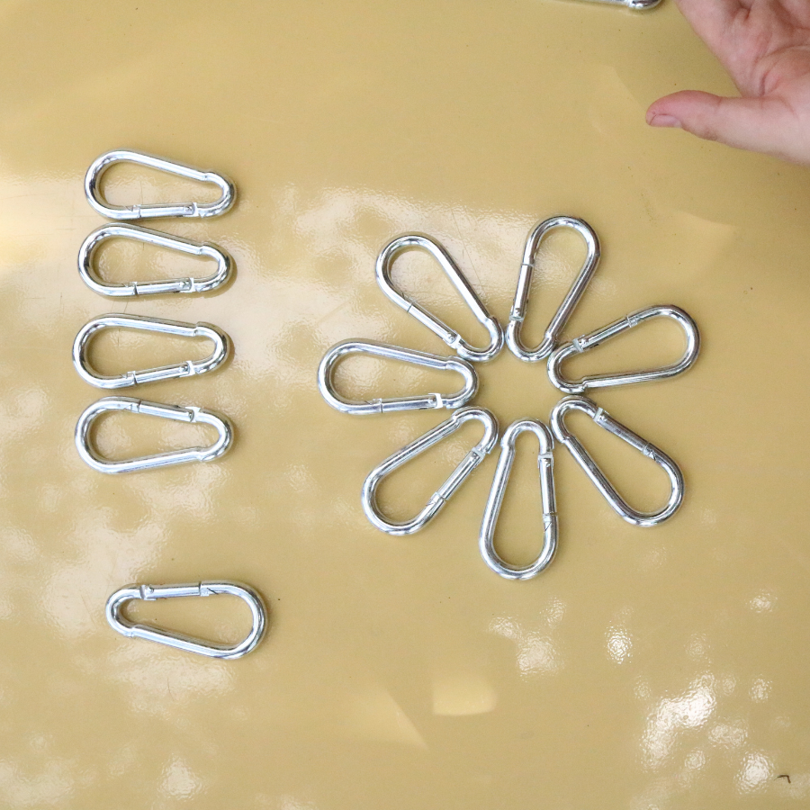 Móc khoá an toàn phi 8