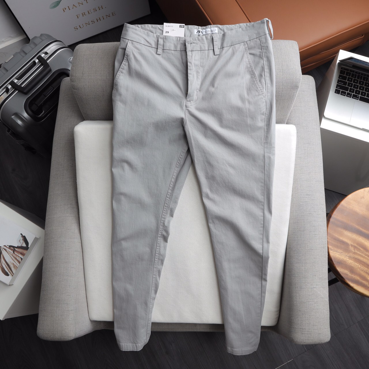 Quần Kaki nam dài Hàn Quốc vải co dãn, Form mặc tôn dáng, trẻ trung và năng động, vải mặc thoáng mát, không nhăn và xù, đa dạng màu sắc Q0008