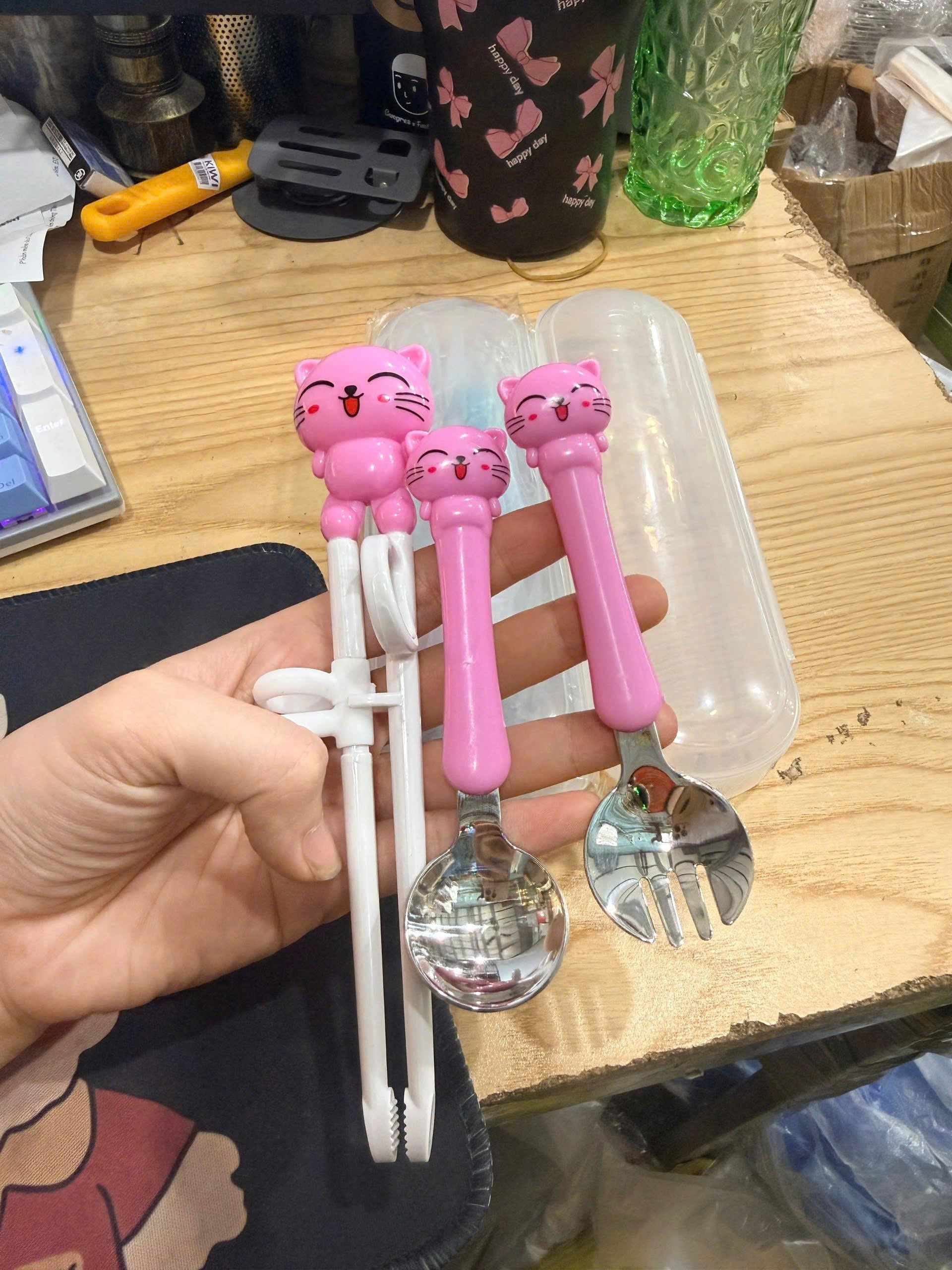 Bộ Ăn Dặm Cho Bé 3 Món, Đũa Xỏ Ngón + Thìa + Dĩa, Dễ Cầm Chống Rơi, An Toàn, Màu Xanh/Hồng - HÀNG CHÍNH HÃNG MINIIN