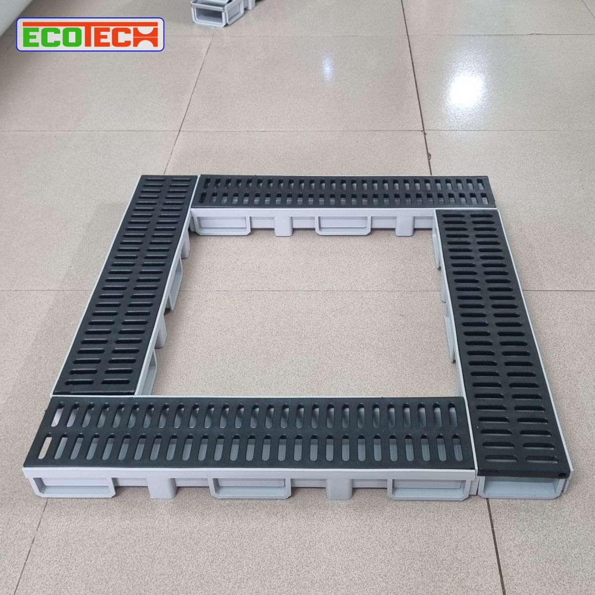 CỐNG THOÁT NƯỚC LẮP GHÉP ECO-Drain ID 80x35x500: Tải trọng 1.5 tấn, thoát nước nhanh, dễ lắp đặt và bảo trì, giảm lắng