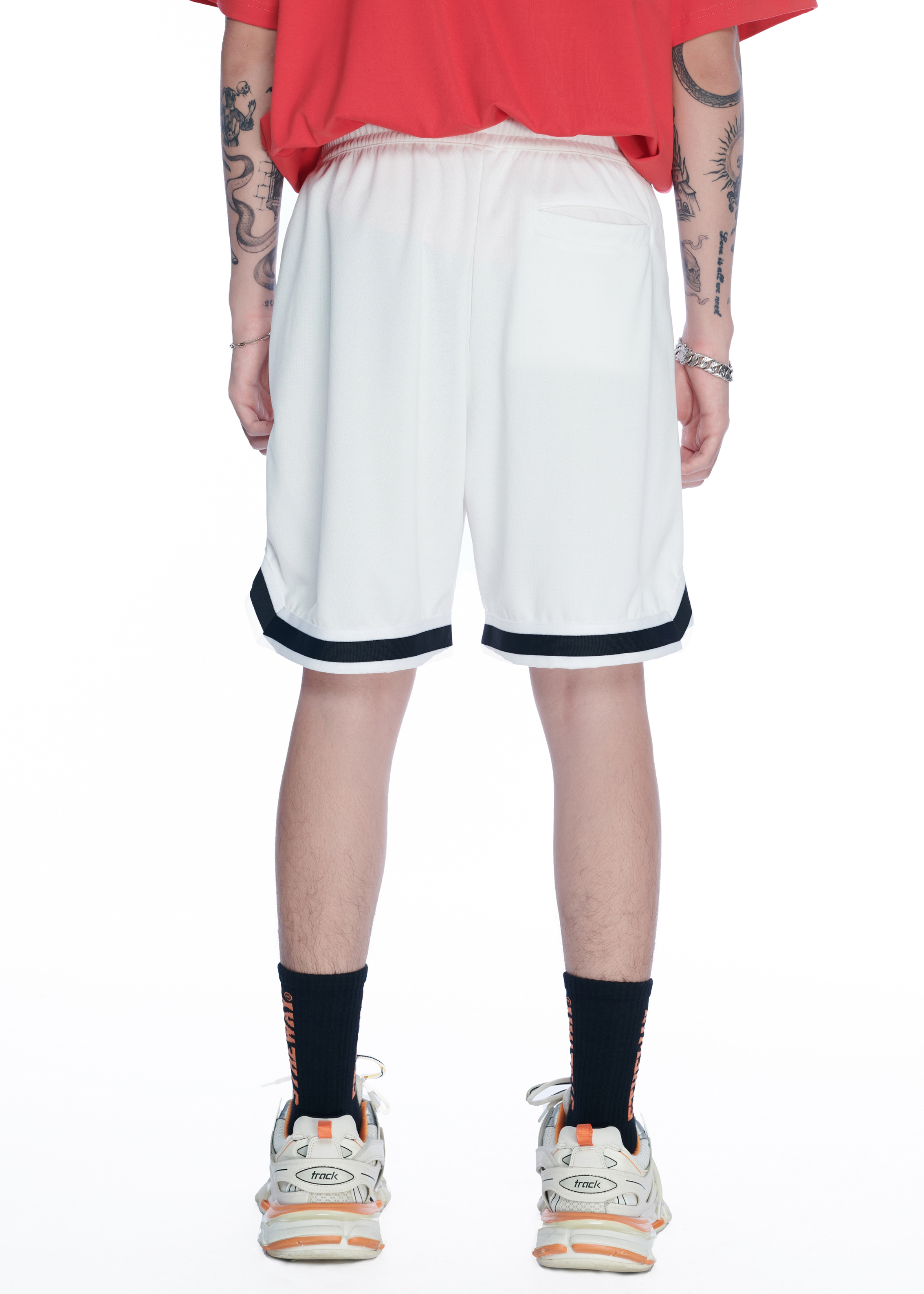 Quần Short 5THEWAY Trắng aka 5THEWAY BASKETBALL MESH SHORT in WHITE