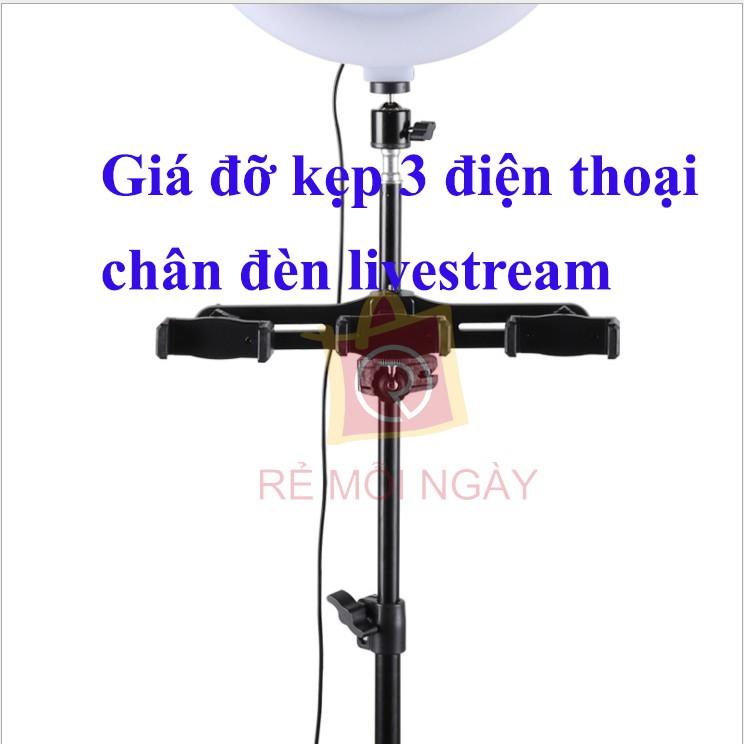 Kẹp thêm 3 điện thoại gắn vào chân đèn Livestream