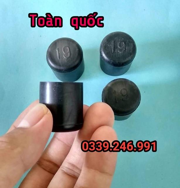20 chiếc  phi 19_bịt ngoài, nút chụp nhựa bịt chân bàn ghế, ống  hộp chống xước