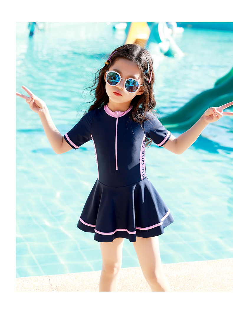 Đồ bơi bé gái kiểu áo váy bơi tay ngắn, nhiều màu sắc chiều cao từ 1-1.5m, màu sắc đẹp chất liệu vải cao cấp mã 302016