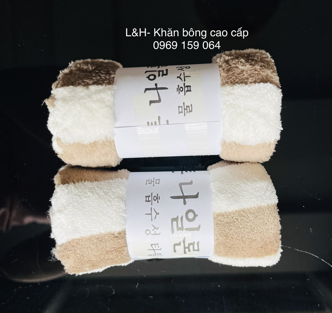 Khăn mặt lông cừu kẻ viền to, Kt 30x50cm