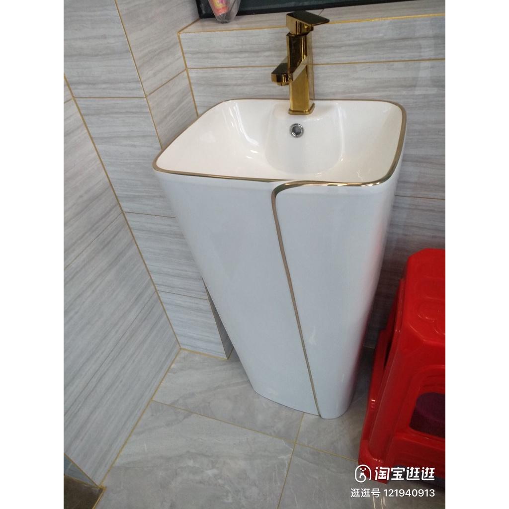 LAVABO TRỤ MÀU TRẮNG SỌC VÀNG