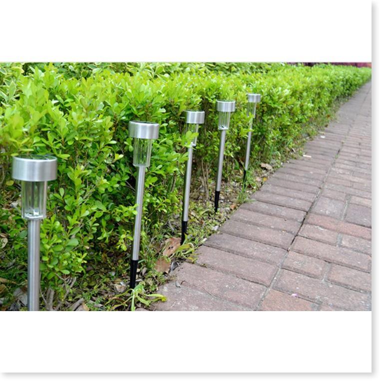 Bộ 10 đèn led năng lượng mặt trời trang trí