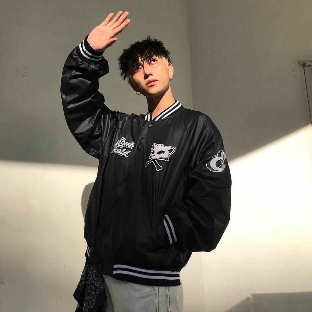 Áo khoác dù nam kiểu bomber 2 lớp thêu logo cá tính năng động nam tính,ÁO KHOÁC BOMBER UNISEX / ÁO KHOÁC DÙ NAM NỮ 2 LỚP THỜI TRANG CÁ TÍNH