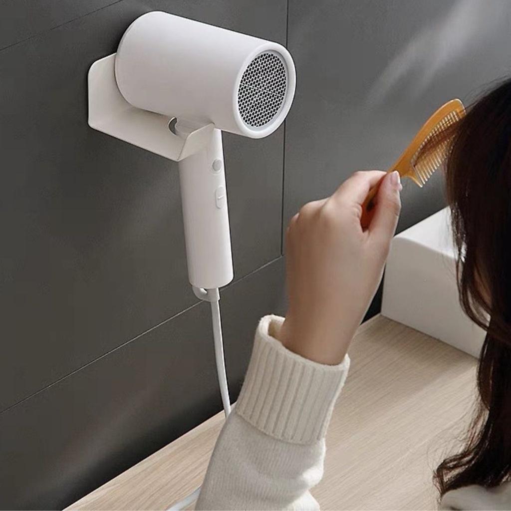 Giá treo máy sấy tóc, giá đựng đồ trong nhà tắm không cần khoan đục