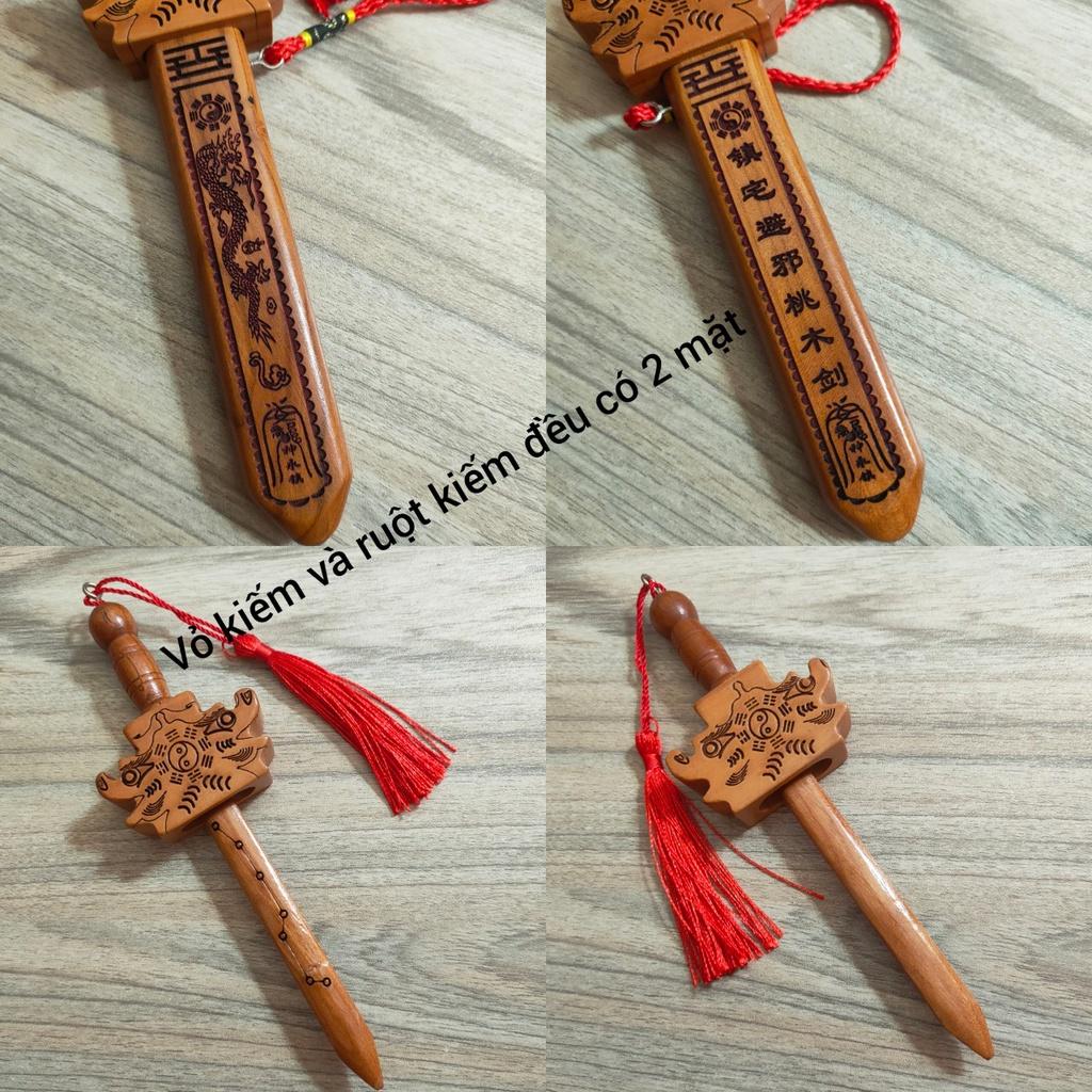 Thanh_Gươm gỗ đào 20cm có dây treo