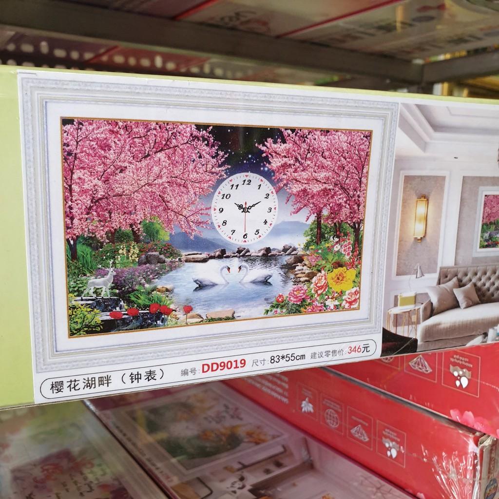Tranh Đính Đá VỢ CHỒNG THIÊN NGA . Kích Thước: 83cm x 55cm