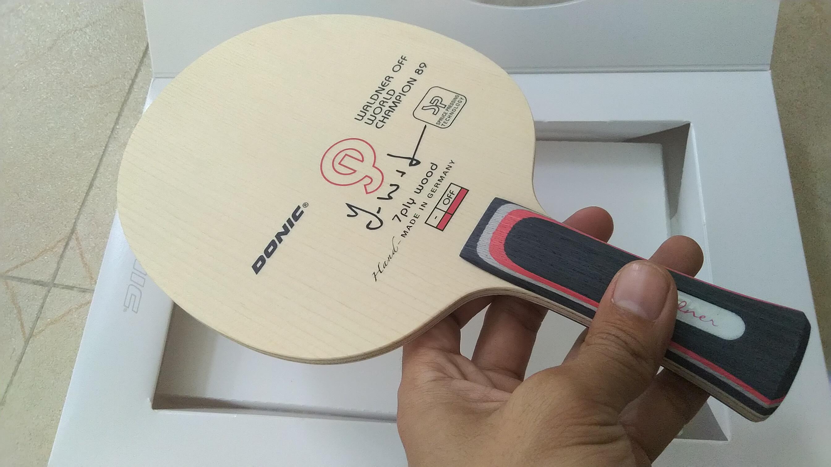 Vợt Bóng Bàn Donic Waldner Champion 89 - 5 Gỗ 2 Carbon