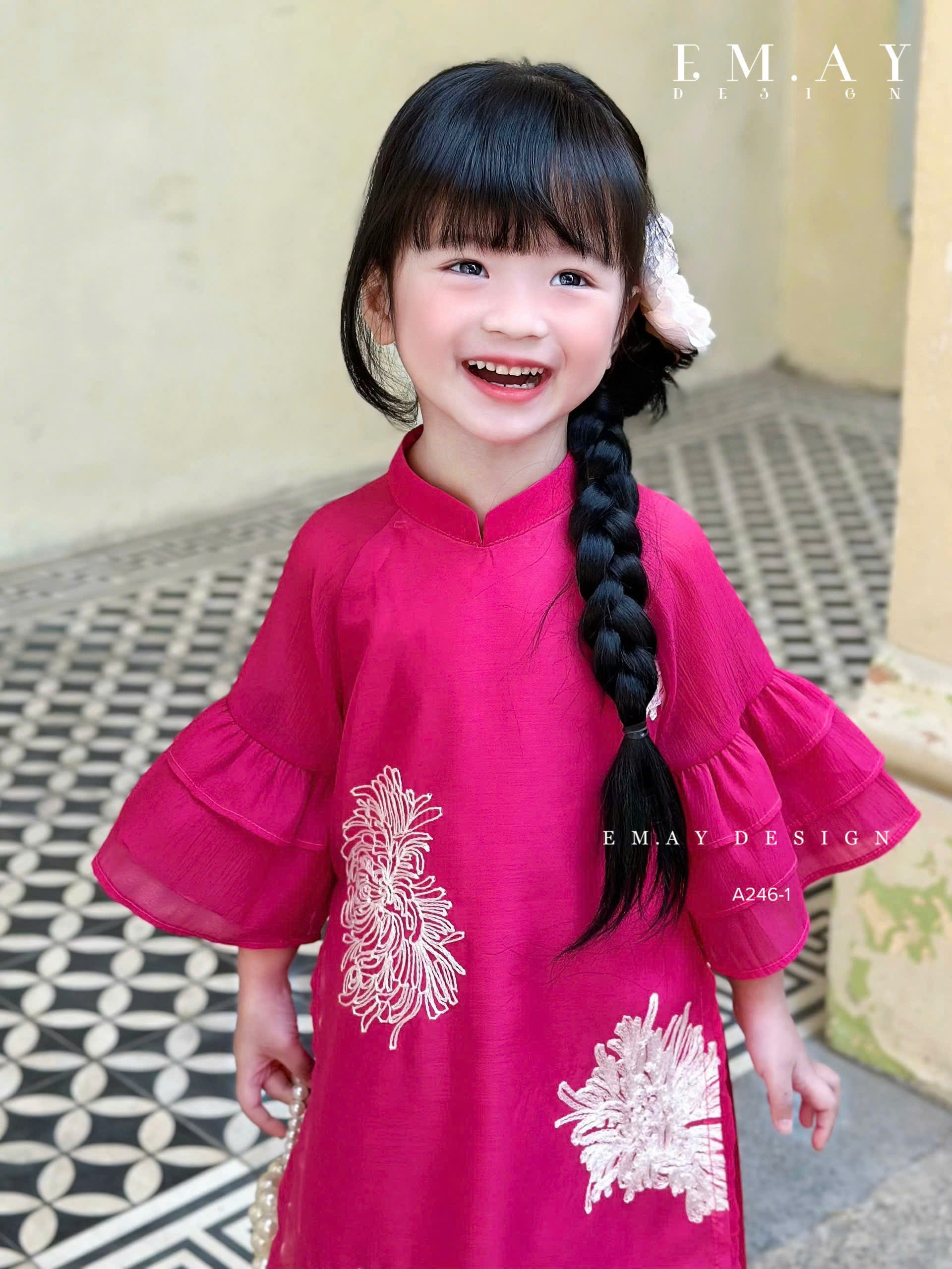 Áo dài tết cho bé gái mẫu Hoa thêu xinh xắn màu đỏ hồng từ 12-40kg hàng thiết kế cao cấp
