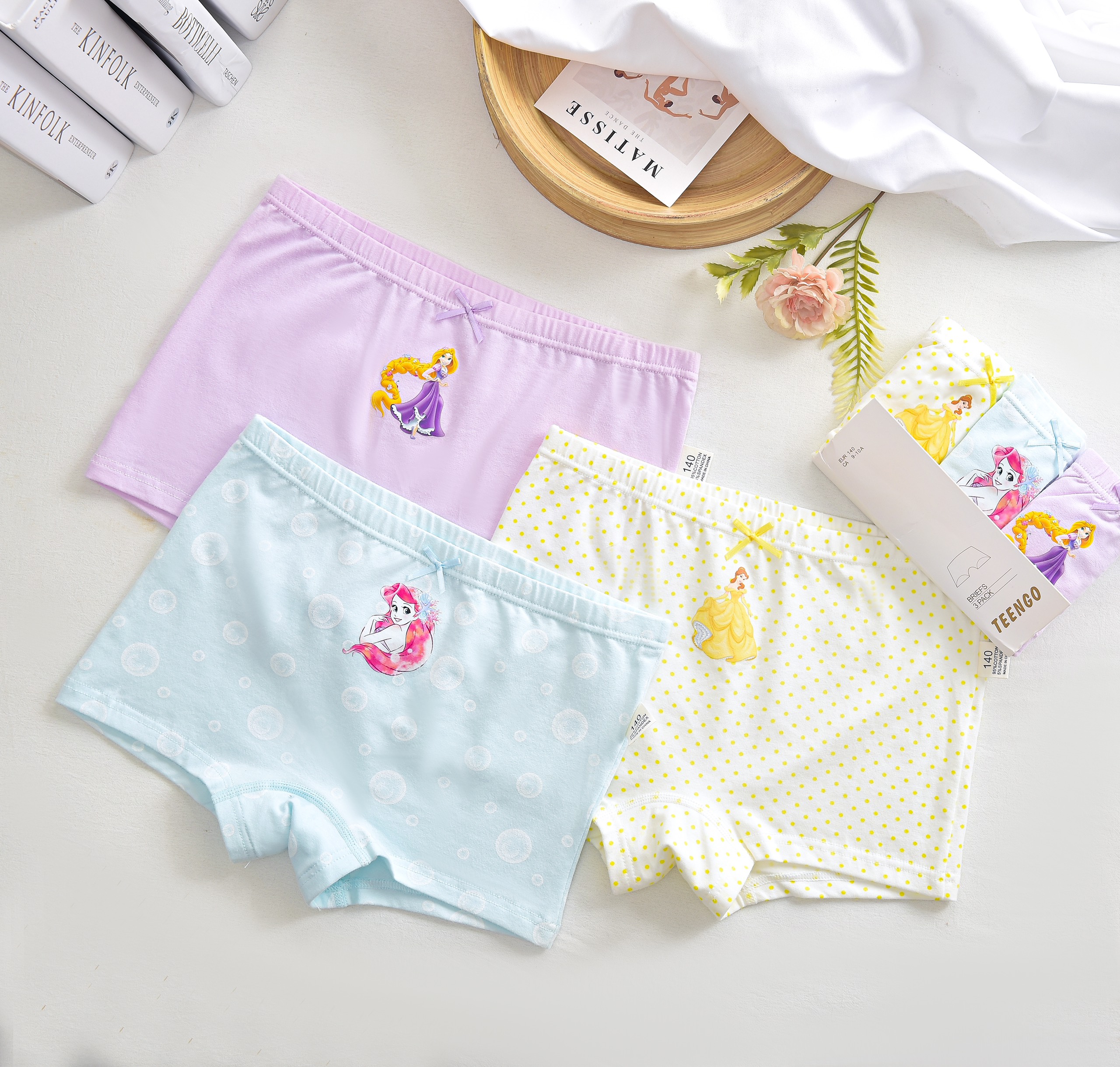 Set 3 quần chip cotton mềm mịn cho bé hiệu Teengo