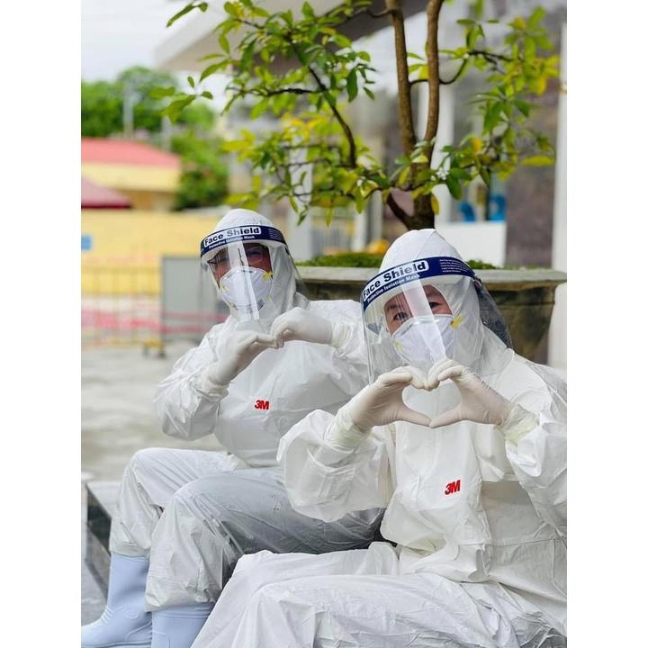 Bộ quần áo bảo hộ 3M 4510 cấp độ 4 chống hoá chất, chống virus, chống bụi độc hại … Size M