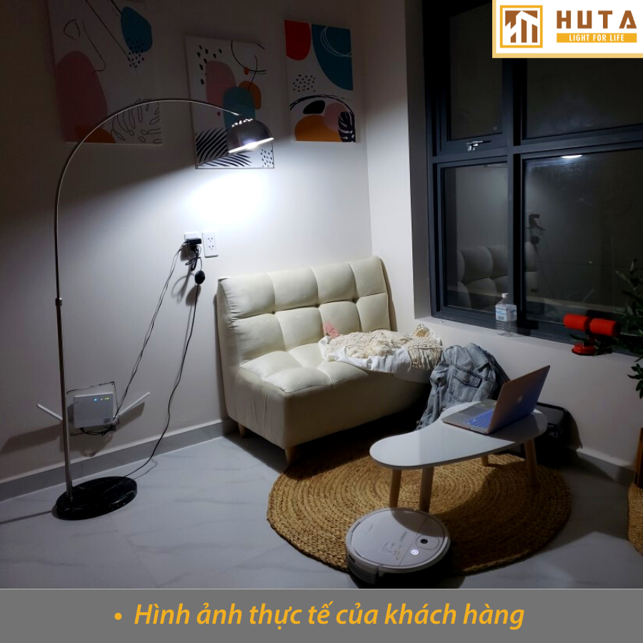 Đèn Cây Đứng HUTA KC3 Thân Cong Inox, Trang Trí Phòng Khách Phòng Ngủ, Sofa, Góc Tường, Cao Cấp Sang Trọng, Bóng Led Ánh Sáng Vàng Tiết Kiệm Điện