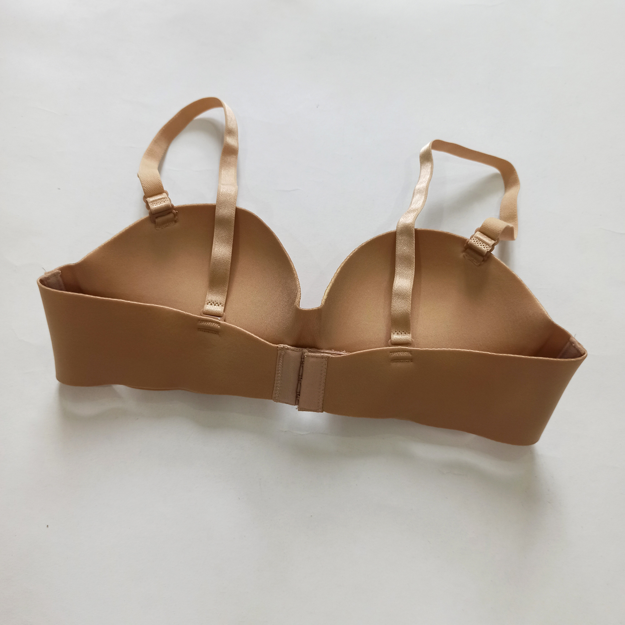 Áo ngực mút dày cúp ngang size 36