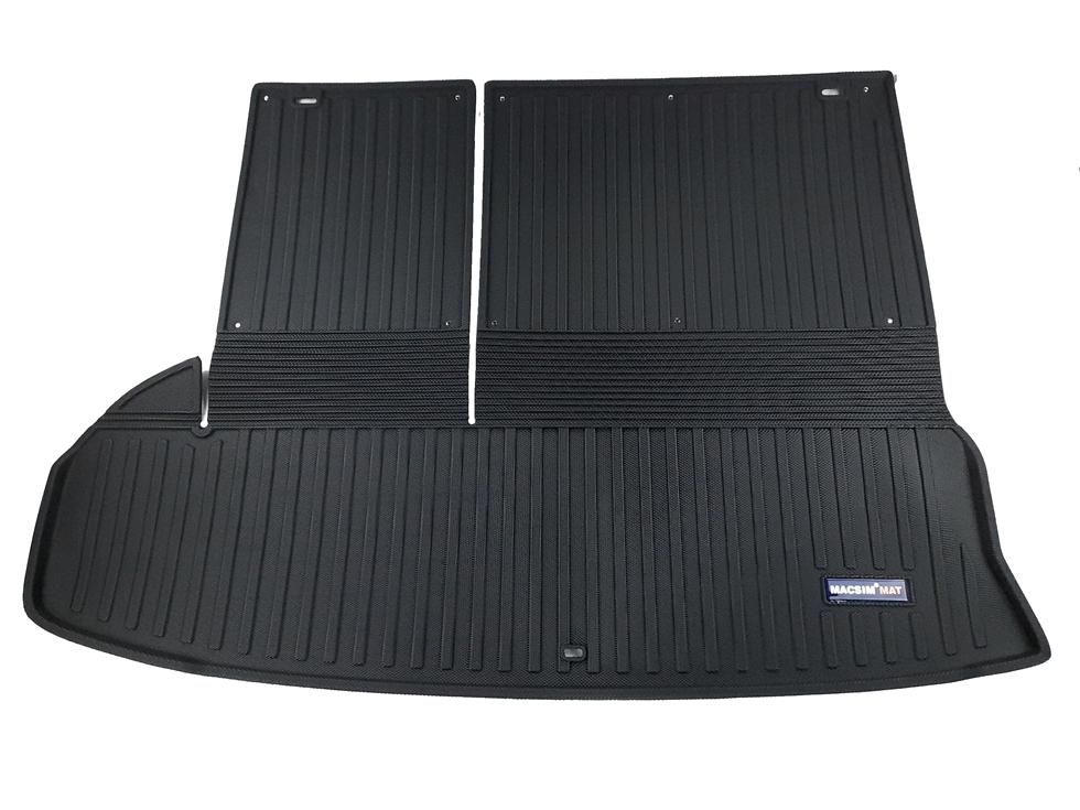 Thảm lót cốp Toyota HighLander 2015 nhãn hiệu Macsim chất liệu TPV cao cấp màu đen